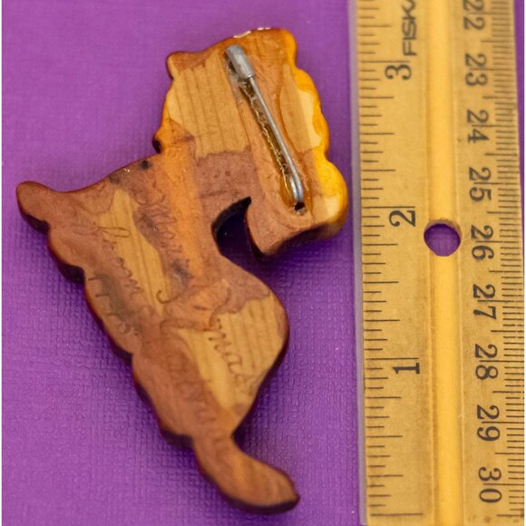 Vintage Wooden Puppy Dog Adorable 1945 Brooch - V24 - Picture 2 of 2